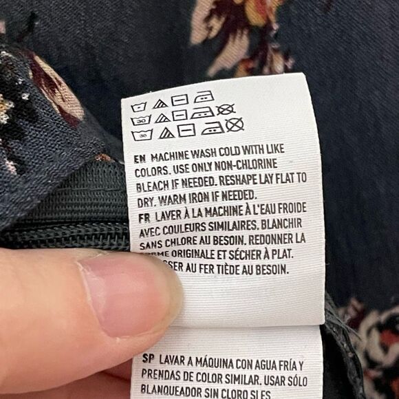 American Eagle Floral V-Neck Tie-Front Long Sleeve Blouse Size Large - Picture 7 of 10